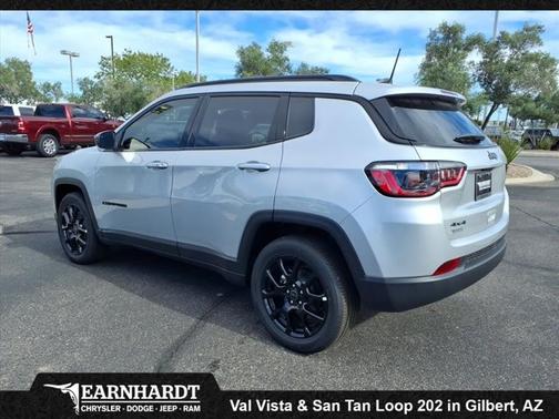 2026 Jeep Compass Latitude Altitude
