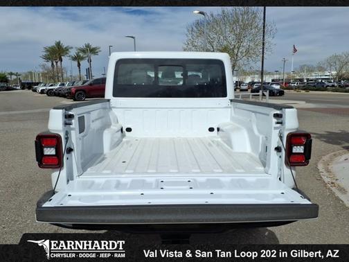 2026 Jeep Gladiator Sahara