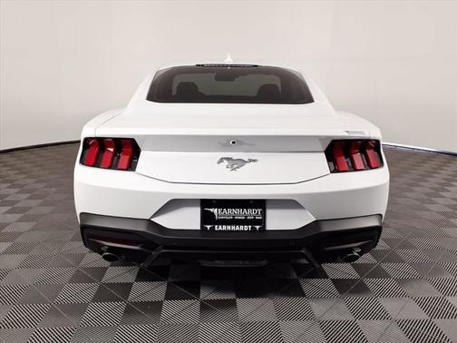 2025 Ford Mustang I4CP