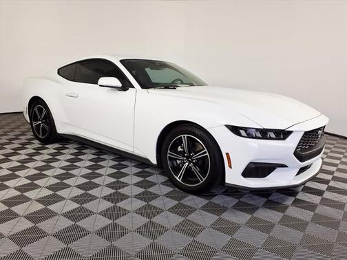 2025 Ford Mustang I4CP