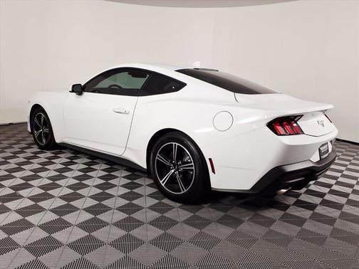 2025 Ford Mustang I4CP