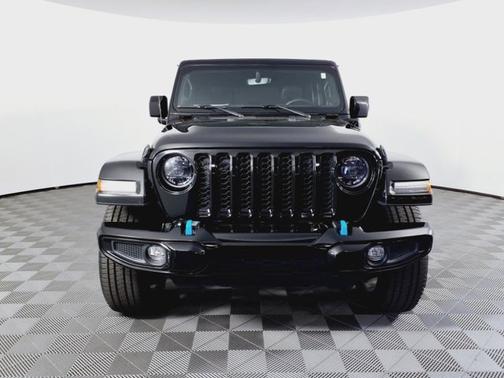 2023 Jeep Wrangler 4xe Sahara High Altitude