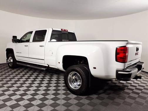 2016 GMC Sierra 3500 Denali