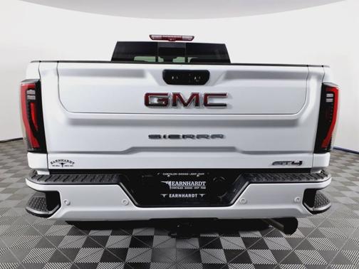 2024 GMC Sierra 2500 AT4