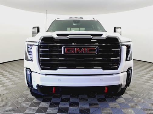 2024 GMC Sierra 2500 AT4