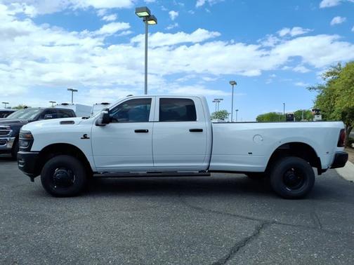 Bright White Clearcoat 2026 RAM 3500 Tradesman