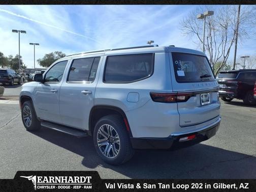 2025 Jeep Wagoneer BASE