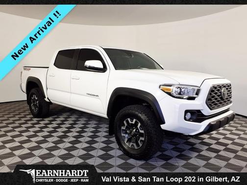 2022 Toyota Tacoma Base