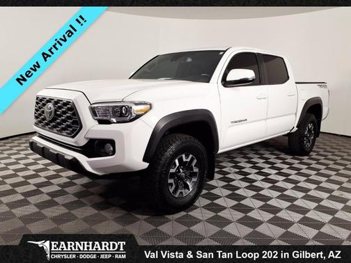 2022 Toyota Tacoma Base
