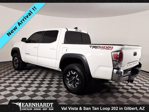 2022 Toyota Tacoma Base