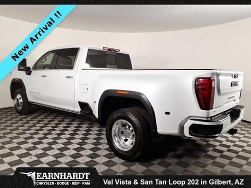 Glacier White Tricoat 2026 GMC Sierra 3500 Denali