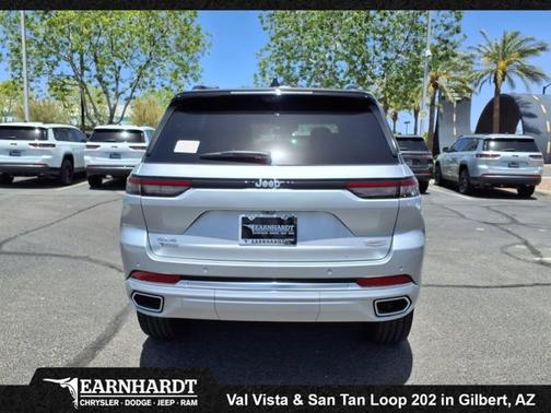 2025 Jeep Grand Cherokee Summit Reserve