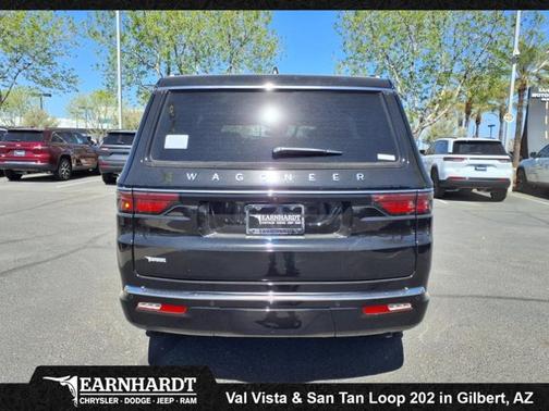 2025 Jeep Wagoneer BASE