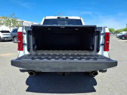 Bright White Clearcoat 2026 RAM 1500 Limited