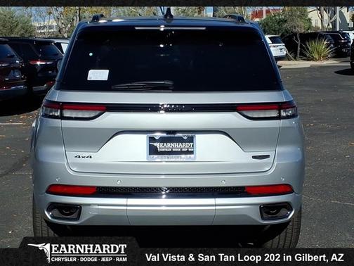 2025 Jeep Grand Cherokee Summit Reserve