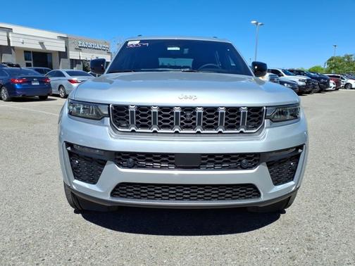 Silver Zynith 2026 Jeep Grand Cherokee L Limited