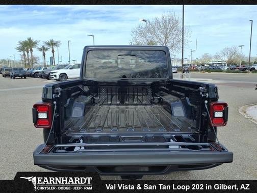 2026 Jeep Gladiator Sahara