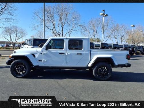 2025 Jeep Gladiator Nighthawk