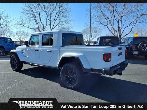 2025 Jeep Gladiator Nighthawk