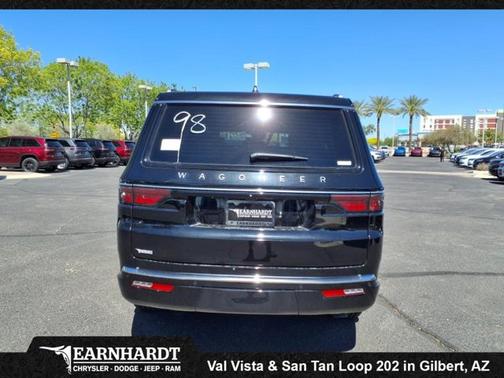 2025 Jeep Wagoneer BASE