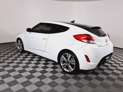 2016 Hyundai Veloster Base