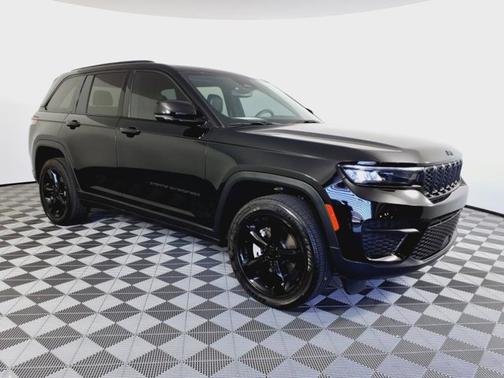 2023 Jeep Grand Cherokee Altitude