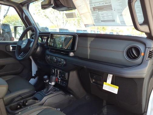 Bright White Clearcoat 2026 Jeep Gladiator Mojave X