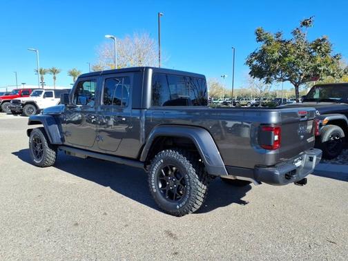 Granite Crystal Metallic Clearcoat 2026 Jeep Gladiator Willys