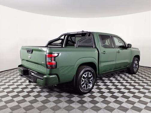 2023 Nissan Frontier SV