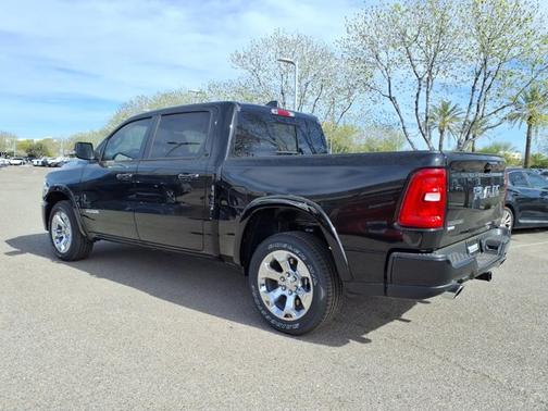 Diamond Black Crystal Pearlcoat 2026 RAM 1500 Big Horn