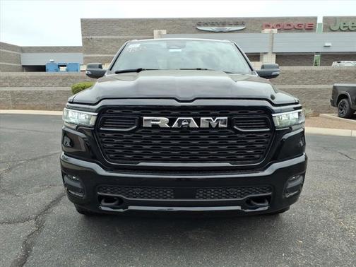 Diamond Black Crystal Pearlcoat 2026 RAM 1500 Big Horn