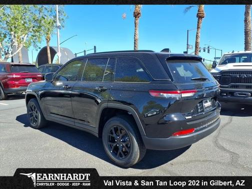 2025 Jeep Grand Cherokee Altitude