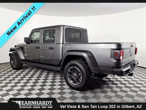 2022 Jeep Gladiator Overland
