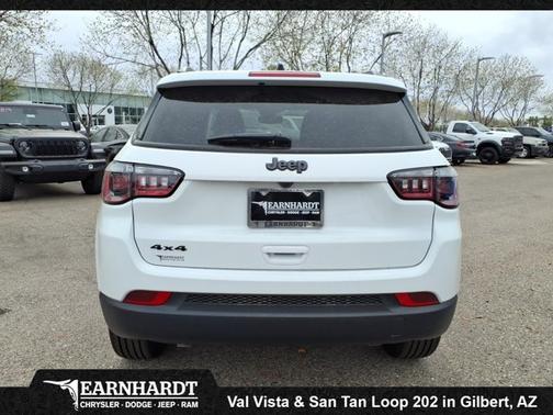 2026 Jeep Compass Latitude Altitude