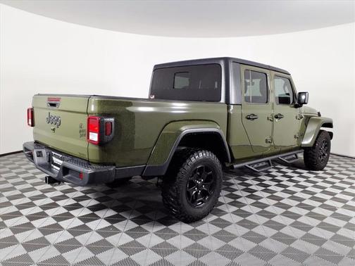2021 Jeep Gladiator Willys