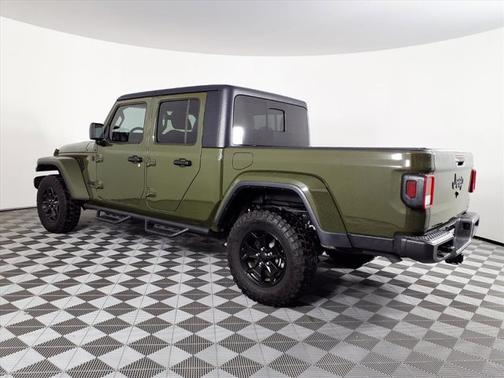 2021 Jeep Gladiator Willys