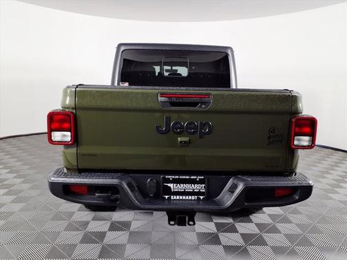 2021 Jeep Gladiator Willys