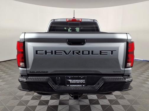 Sterling Gray Metallic 2026 Chevrolet Colorado 4WD Z71