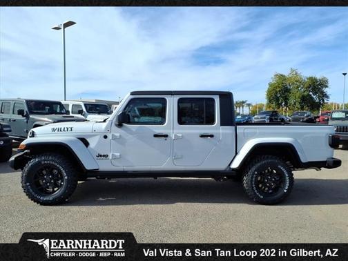 2026 Jeep Gladiator Willys