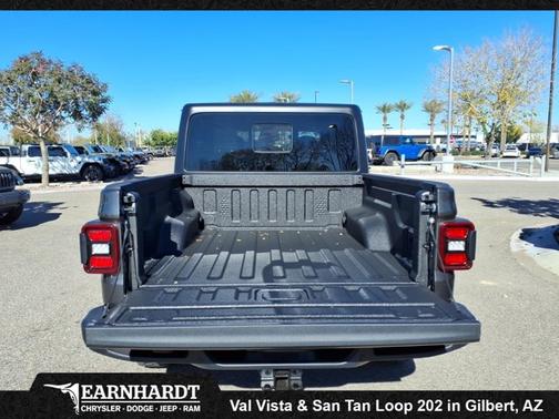 2026 Jeep Gladiator Willys