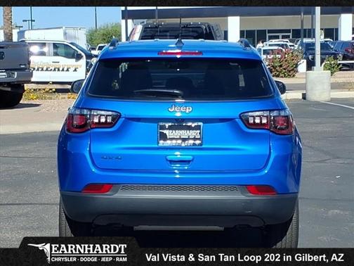 2026 Jeep Compass Latitude Altitude