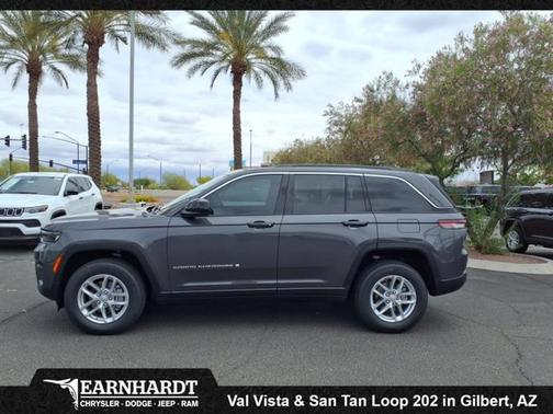 2025 Jeep Grand Cherokee Laredo X