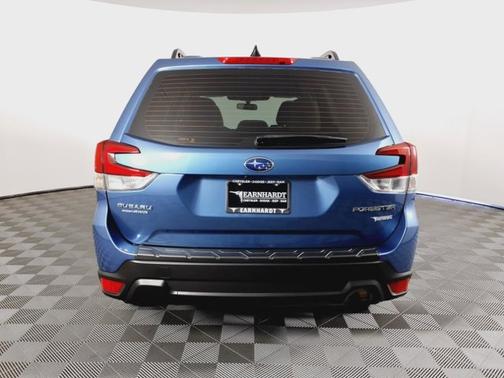 2024 Subaru Forester BASE