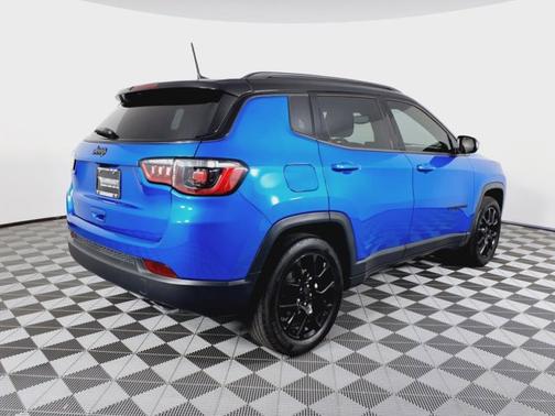 2022 Jeep Compass Altitude