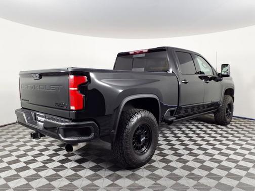 2025 Chevrolet Silverado 2500 High Country