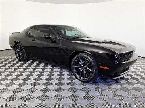 2021 Dodge Challenger SXT