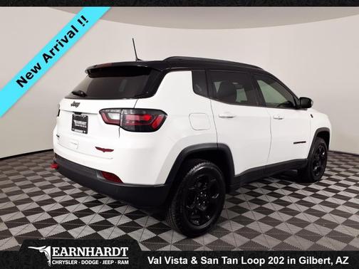 Bright White Clearcoat 2023 Jeep Compass Trailhawk