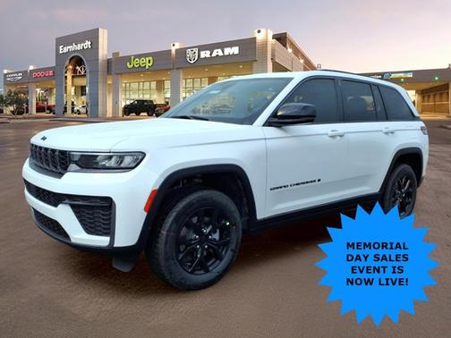 Bright White Clearcoat 2026 Jeep Grand Cherokee Laredo Altitude
