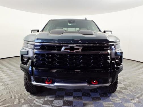 Cypress Gray 2025 Chevrolet Silverado 1500 ZR2