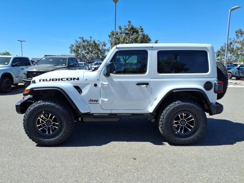 Bright White Clearcoat 2026 Jeep Wrangler Rubicon X